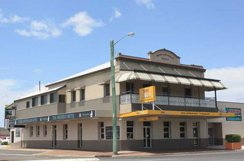 Young Australian Hotel - Accommodation Cairns 0
