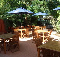 Grand Hotel - Accommodation Cairns