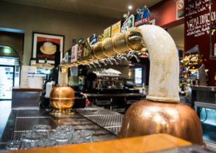 White Bull Hotel Armidale - Accommodation Cairns 1