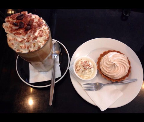 Harvest Breads Cafe - Accommodation Cairns 1