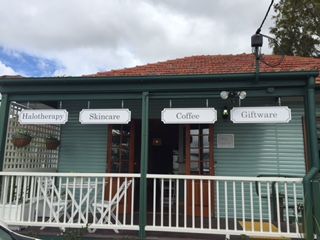 Salty Kisses Natural Therapy Centre - Accommodation Cairns 4