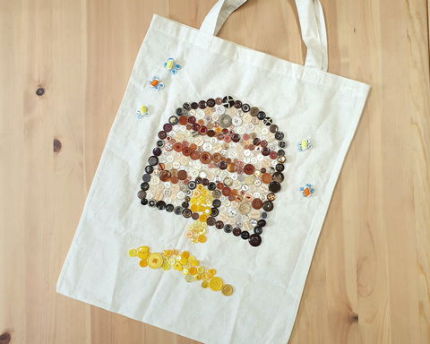 Create A Button Tote - Accommodation Cairns 0