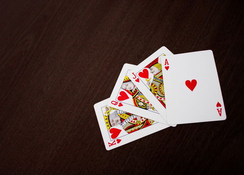 Learn To Play Bridge - Accommodation Cairns 0