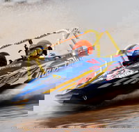 V8 Superboats - Accommodation Cairns