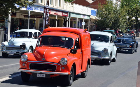 Corowa Rotary Federation Festival Parade - Accommodation Cairns 2