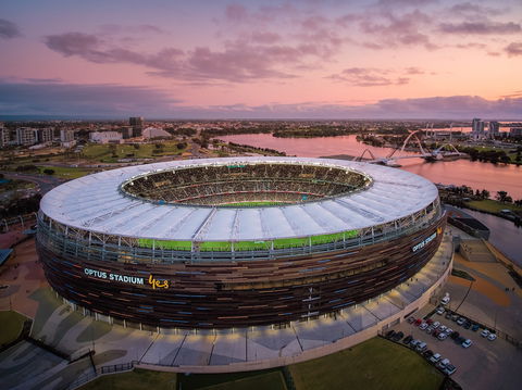 Geelong Cats V Collingwood - AFL Round 7 - Accommodation Cairns 2