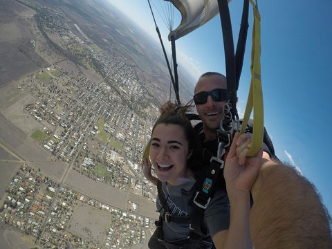 Skydive Bourke - Accommodation Cairns 1