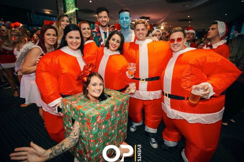 The Ultimate Sydney Christmas Eve Cruise - Accommodation Cairns 2