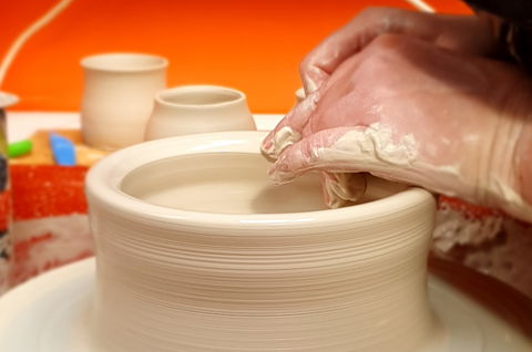 Beck Davies Ceramics Pottery Classes And Workshops - Accommodation Cairns 1