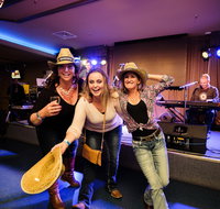 Hats Off to Country Music Festival - Accommodation Cairns