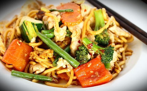 Le Lerd Thai Restaurant - Accommodation Cairns 1