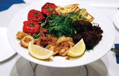 Pericles Greek Tavern - Accommodation Cairns 0