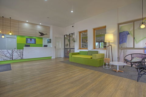 Ibis Styles Karratha - Accommodation Cairns 4