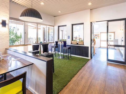 Ibis Styles Karratha - Accommodation Cairns 0