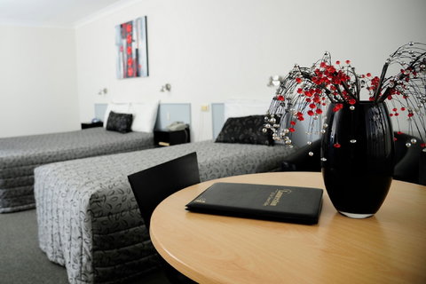 Tamar River Villas - Accommodation Cairns 6