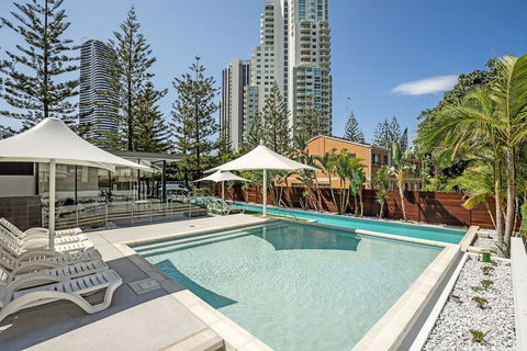 Ultra Broadbeach - Accommodation Cairns 1