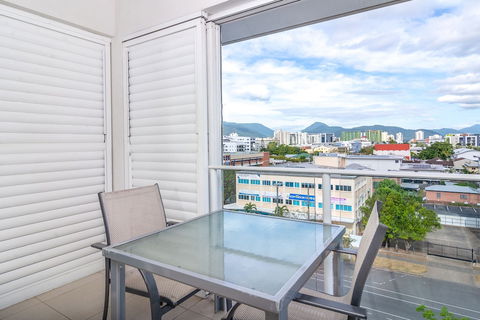 201 Lake Street Apartments - Accommodation Cairns 6