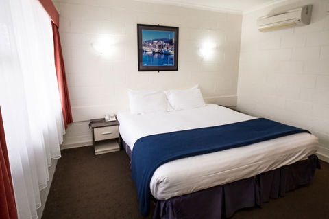 Edgewater Hotel - Accommodation Cairns 4
