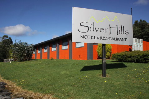Silver Hills Motel - Accommodation Cairns 2