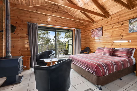Lumera Chalets - Accommodation Cairns 5