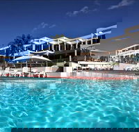 Opal Cove Resort - Accommodation Cairns