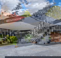 Cotswold Gardens - Accommodation Cairns