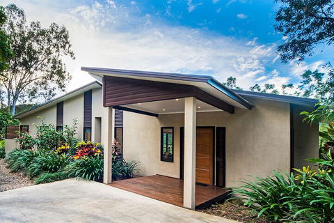 Seclude Rainforest Retreat - Accommodation Cairns 7