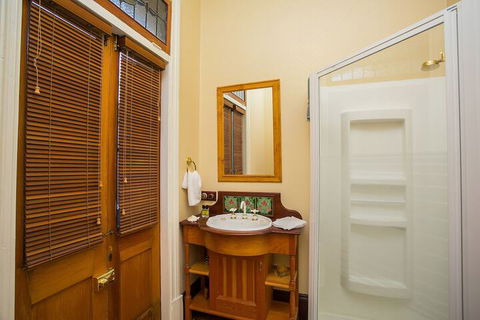 Danum House B & B - Accommodation Cairns 3