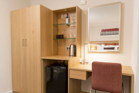 Adelaide Royal Coach - Accommodation Cairns 2