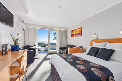 Beachfront Voyager Motor Inn - Accommodation Cairns 5