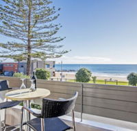 Beachfront Voyager Motor Inn - Accommodation Cairns