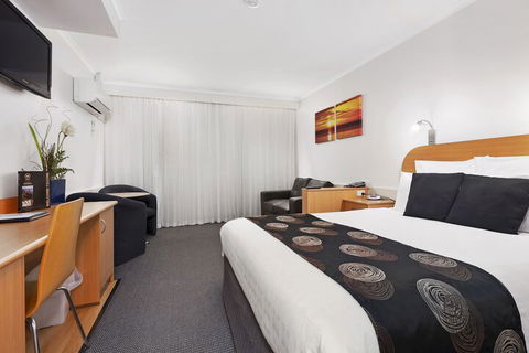 Beachfront Voyager Motor Inn - Accommodation Cairns 6