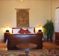 Classique Bed  Breakfast - Accommodation Cairns