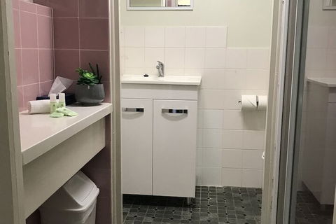 Ocean Breeze Motel - Accommodation Cairns 7