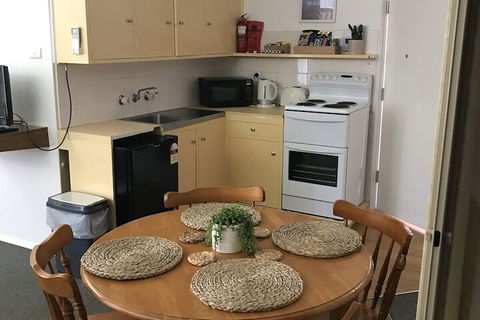 Ocean Breeze Motel - Accommodation Cairns 4