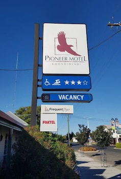 Pioneer Motel - Accommodation Cairns 5