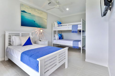 Beach Lodges - Accommodation Cairns 5