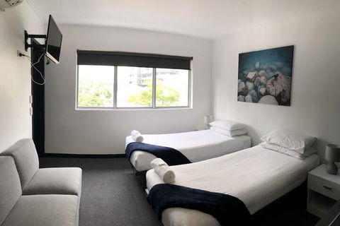 Base Backpackers Brisbane Uptown Hostel - Accommodation Cairns 4