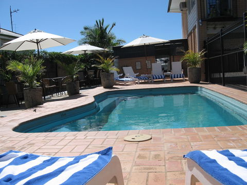 Golden Harvest Motor Inn - Accommodation Cairns 3