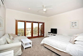 Seascape Retreat - Accommodation Cairns 4