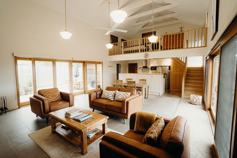 Seascape Retreat - Accommodation Cairns 3