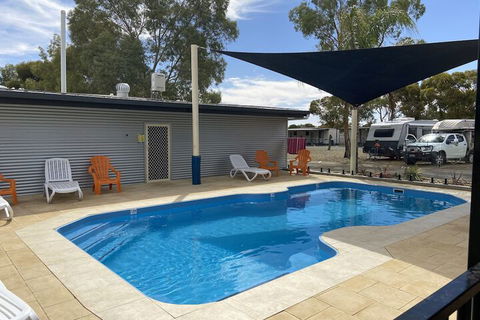 Broken Hill Tourist Park - Accommodation Cairns 2