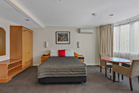 Morgans Boutique Hotel - Accommodation Cairns 4