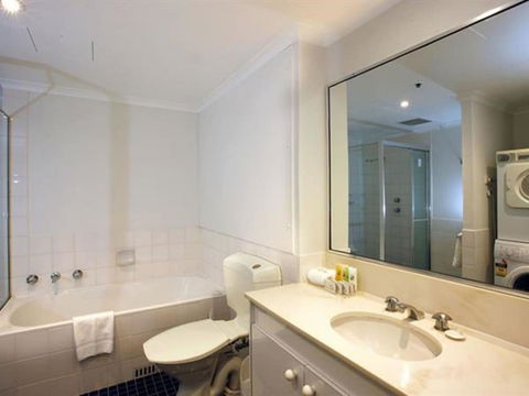 The York By Swiss-Belhotel International - Accommodation Cairns 4