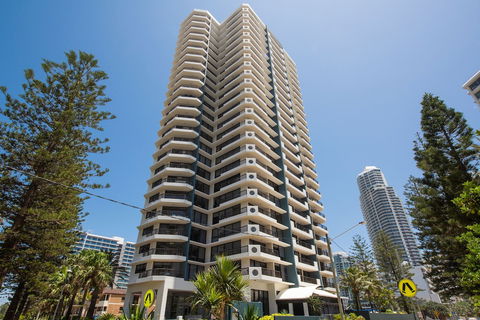 BreakFree Longbeach - Accommodation Cairns 0
