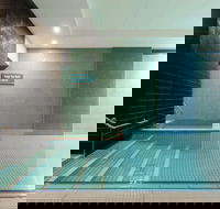 Oaks Glenelg Plaza Pier Suites - Accommodation Cairns