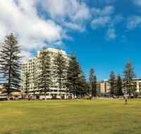 Oaks Glenelg Liberty Suites - Accommodation Cairns