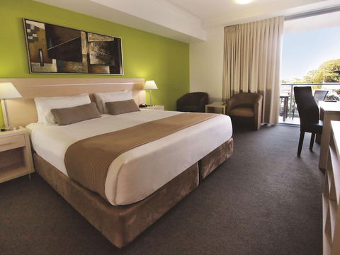 Oaks Townsville Gateway Suites - Accommodation Cairns 6