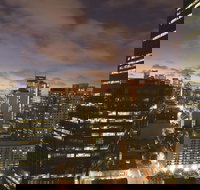 Oaks Melbourne on Lonsdale Suites - Accommodation Cairns