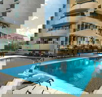 Adina Serviced Apartments Canberra James Court - Accommodation Cairns